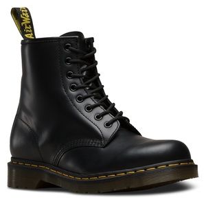 Dr. Marten's Womens 1460 8-eye Smooth Leather Boot